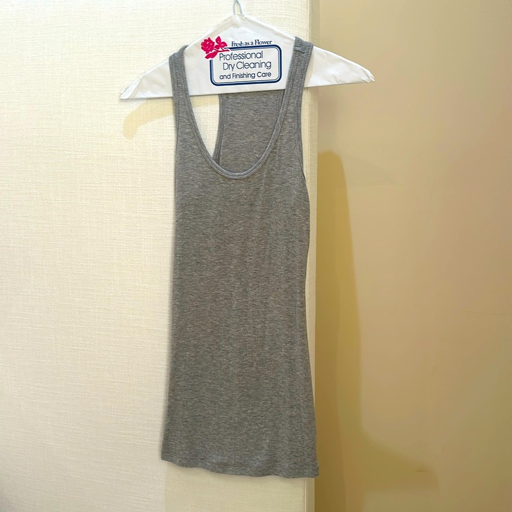 Splits 59 long, gray rib tank top size medium, super soft